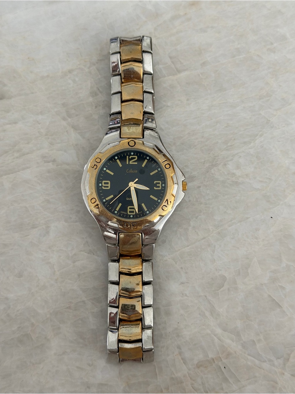 Two-Tone Men's Analog Watch - Gold & Silver with Black Dial